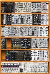Studio case RHS