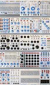 Buchla 200