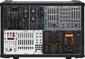 Solo synth Behringer