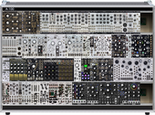 Blicken Synths Shop Case 3